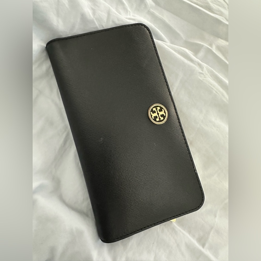 Tory Burch Wallet Black and Gold - Picture 3 of 9